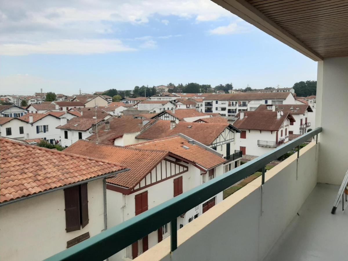 Appartement T3 Renove A 10 Min Du Centre-Ville Avec Balcon, Garage Et Wifi A Saint-Jean-De-Luz - Fr-1-239-584 Екстериор снимка