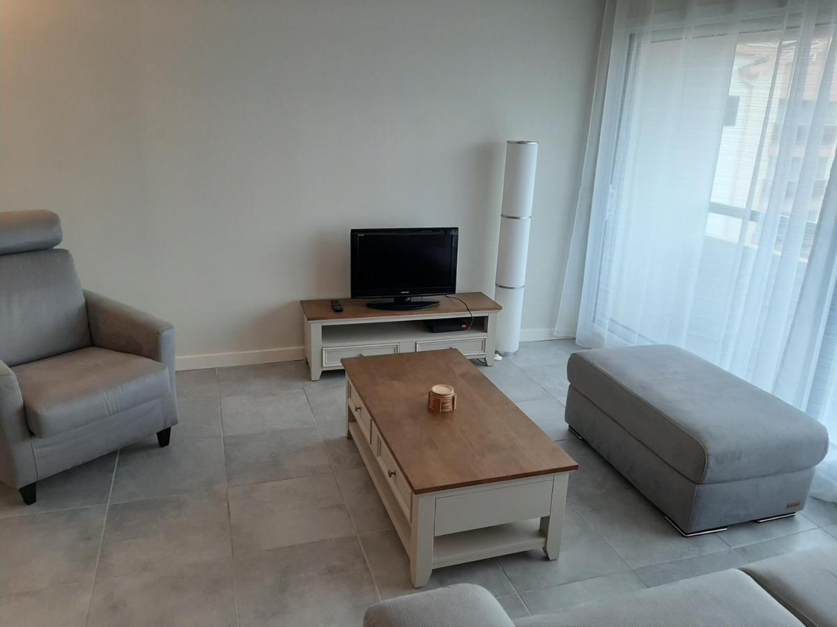 Appartement T3 Renove A 10 Min Du Centre-Ville Avec Balcon, Garage Et Wifi A Saint-Jean-De-Luz - Fr-1-239-584 Екстериор снимка